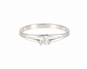 Pierścionek w białym złocie z diamentem ok. 0,23 ct