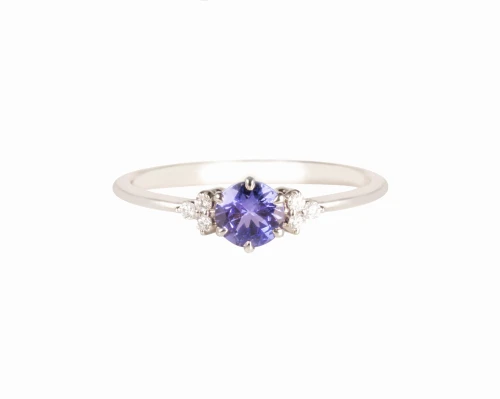 Pierścionek z tanzanitem ok. 0,40 ct i diamentami