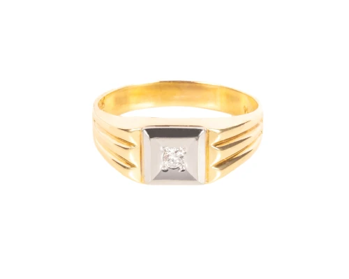 Złoty sygnet z diamentem ok. 0,05 ct