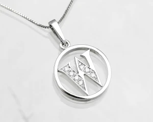 Zawieszka z białego złota pr.750 z diamentami 1,5 mm literka W