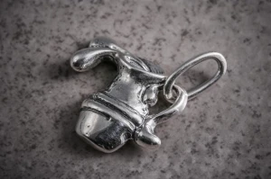 Zawieszka srebrna znak zodiaku wodnik